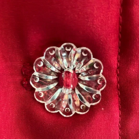 Merona Red Trench Coat Classic in EUC. Beautiful buttons! - Picture 3 of 3